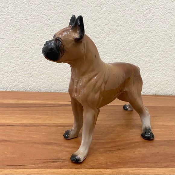 Vintage Unsigned Porcelain Ceramic Boxer Dog 7” Collectible Figurine - Picture 3 of 12